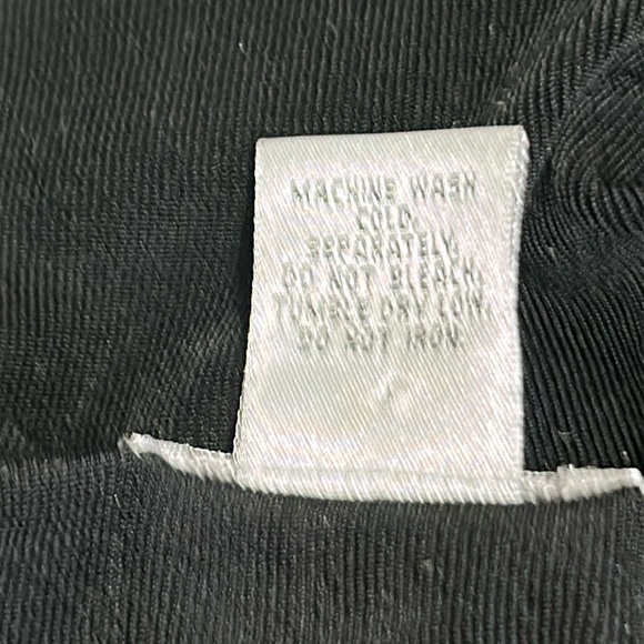 CHICOS TRAVELERS BLACK DOUBLE V-NECK TEA TOP SZ 3 - Picture 8 of 12